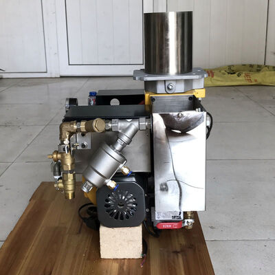 Vertical Upward Diesel Oil Burner , Dirty Oil Burner 15 - 21 Liter Per Hour